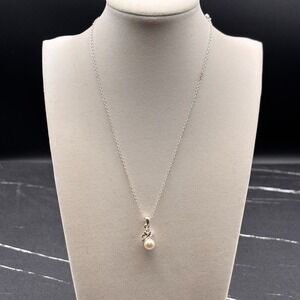 Sha Silver Tone Faux Pearl Pendant Necklace Women White Crystal Accent Jewelry